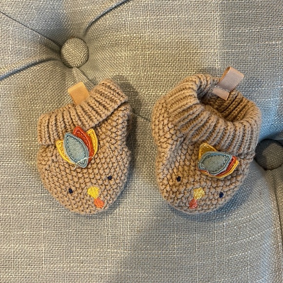 Newborn “Cutest Turkey at the Table” Thanksgiving Outfit, Hat, Booties and Socks - Picture 3 of 13